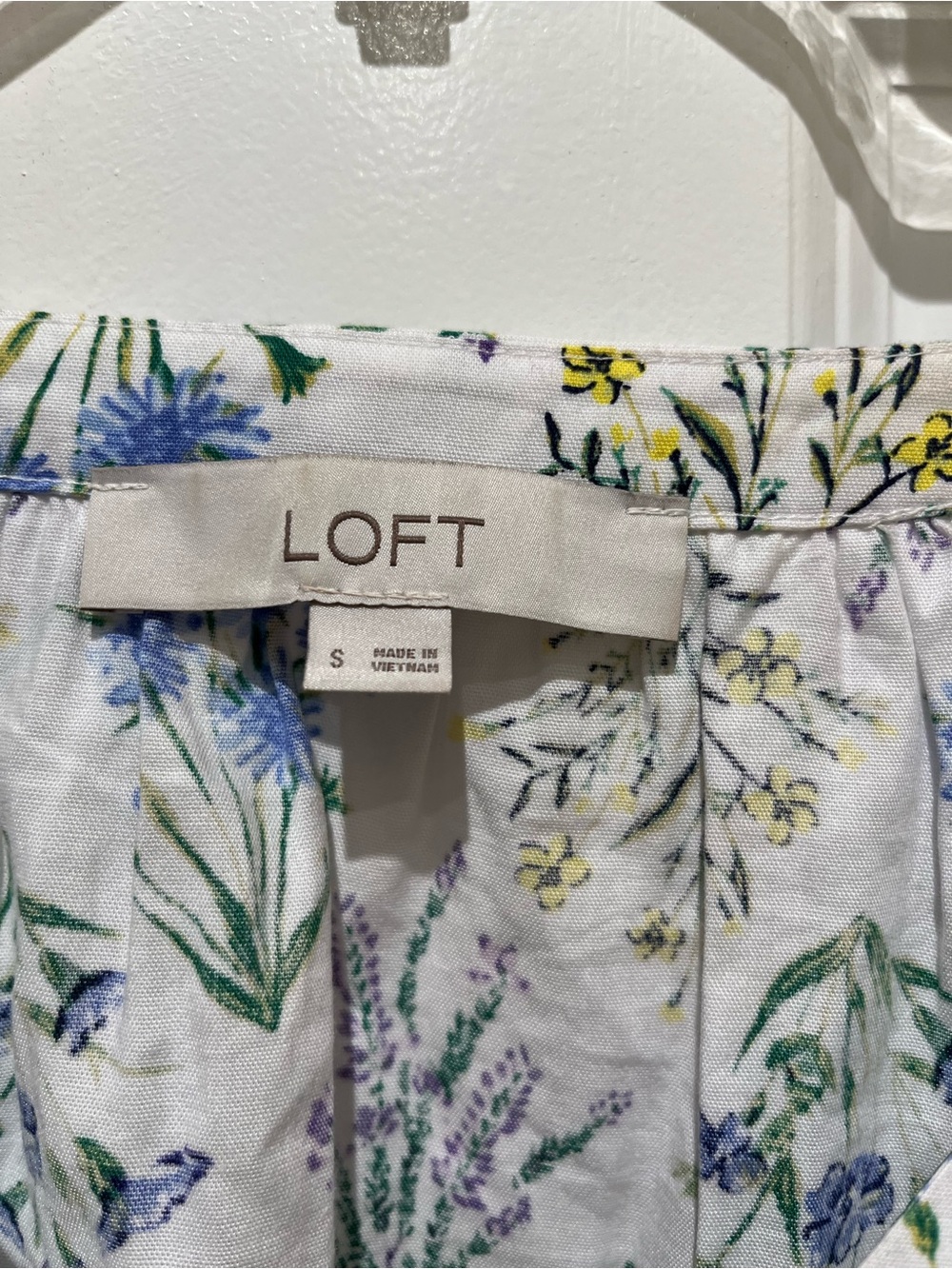 EUC LOFT Bouquet Back Cutout Midi Dress with Blue and Green Floral Print Sz SM - Picture 11 of 11